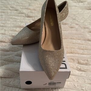 Dream Pairs Women's Sparkling Gold Heels